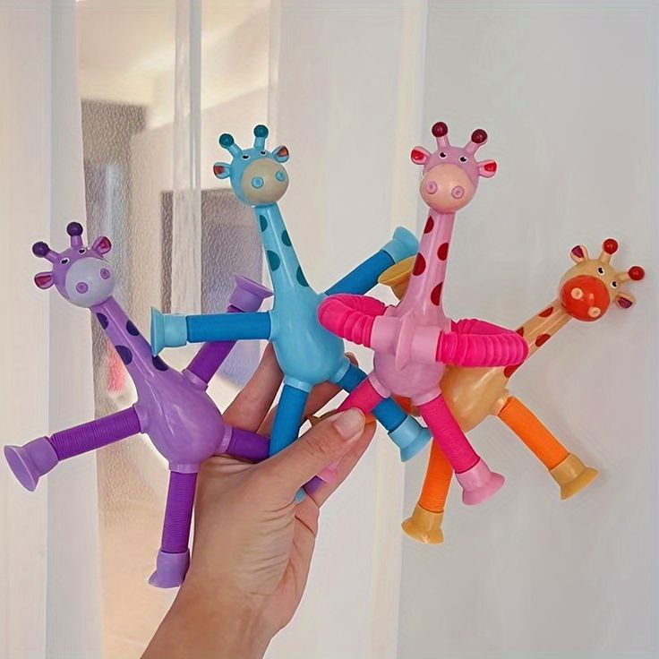 Shape-Changing Giraffe Telescopic Toys (Pack Of 2)