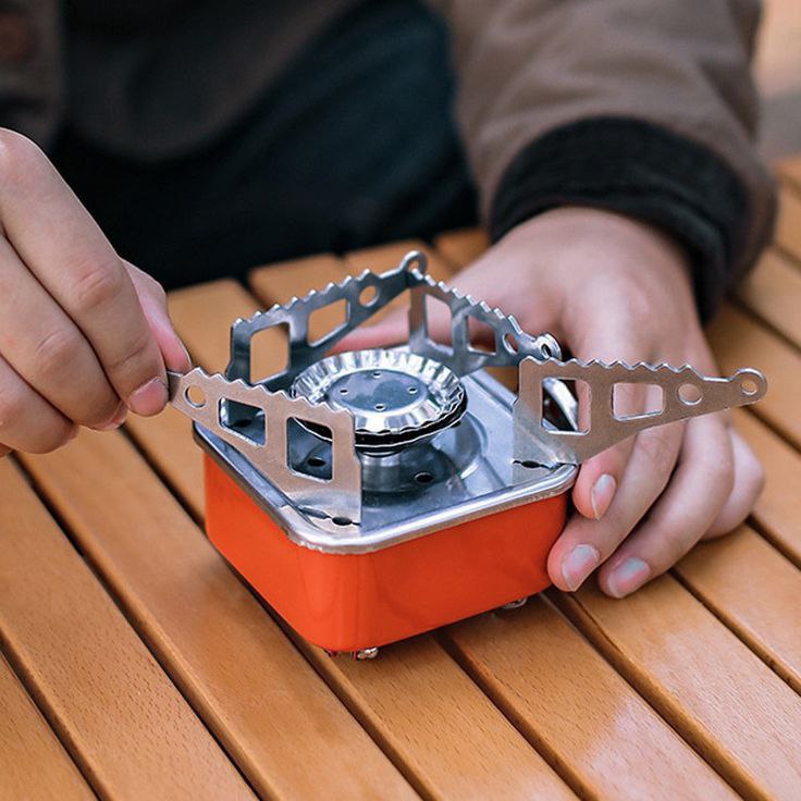 Travel-friendly Mini Foldable Stove